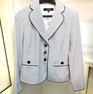 Nine West Suit size 4 Skirt Blazer